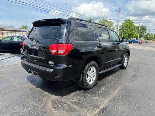 2013 Toyota Sequoia SR5