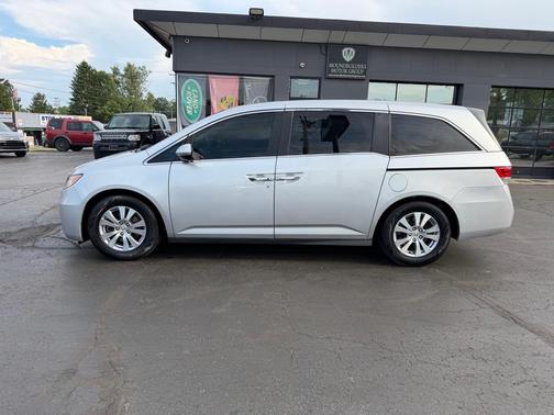 Alabaster Silver Metallic 2014 Honda Odyssey EX-L