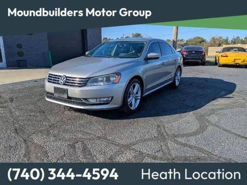 GREY 2014 Volkswagen Passat 2.0L TDI DSG SE w/Sunroof
