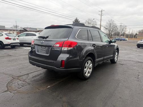 2010 Subaru Outback 2.5 i Premium