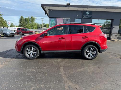RED 2016 Toyota RAV4 XLE
