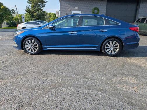 BLUE 2017 Hyundai SONATA Sport