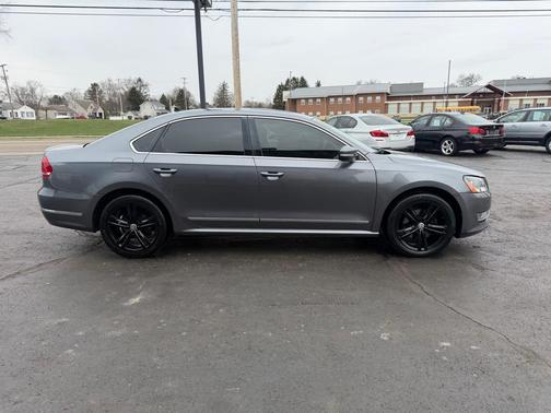 2014 Volkswagen Passat 2.0L TDI DSG SE w/Sunroof