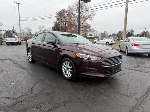 2013 Ford Fusion SE