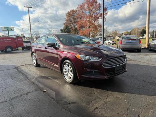 2013 Ford Fusion SE