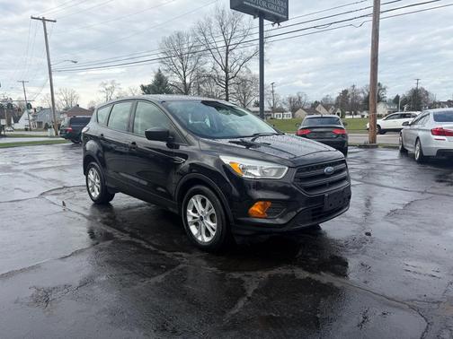 2017 Ford Escape S