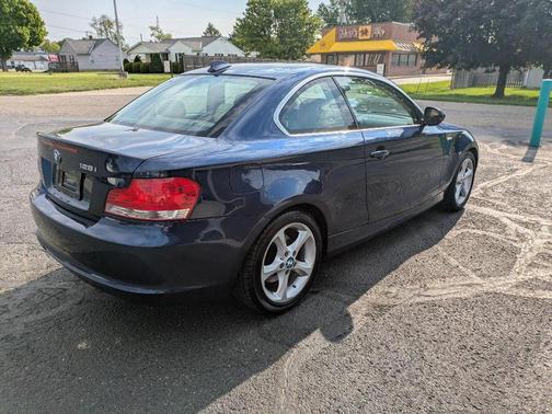 BLUE 2011 BMW 128 I