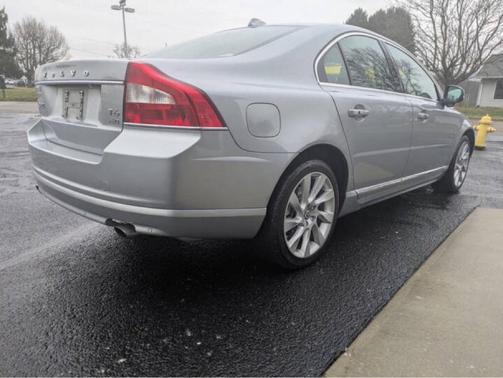 2013 Volvo S80 T6 Premier Plus