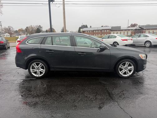 2015 Volvo V60 T5 Premier