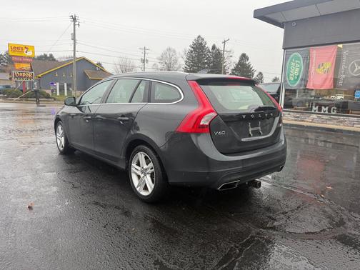 2015 Volvo V60 T5 Premier