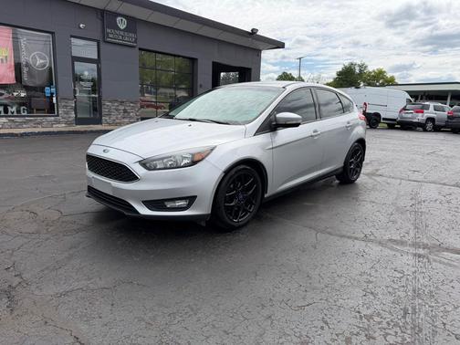 Ruby Red Metallic Tinted Clearcoat 2015 Ford Focus SE