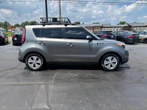 2016 Kia Soul Base