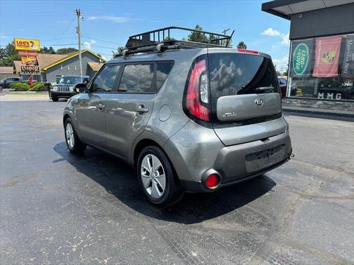 2016 Kia Soul Base
