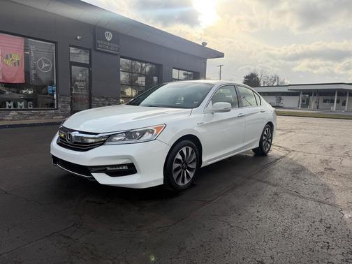 2017 Honda Accord Hybrid Base