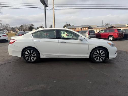 2017 Honda Accord Hybrid Base