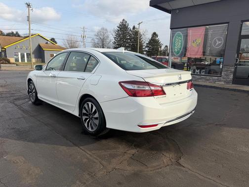 2017 Honda Accord Hybrid Base