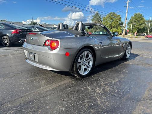2003 BMW Z4 3.0i Roadster