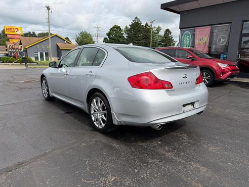 SILVER 2013 INFINITI G37x Base