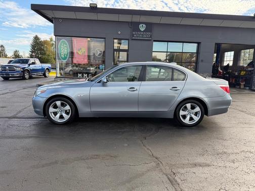 2007 BMW 525 525XI