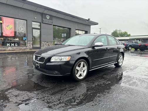 2009 Volvo S40 T5 R-Design