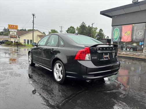 2009 Volvo S40 T5 R-Design