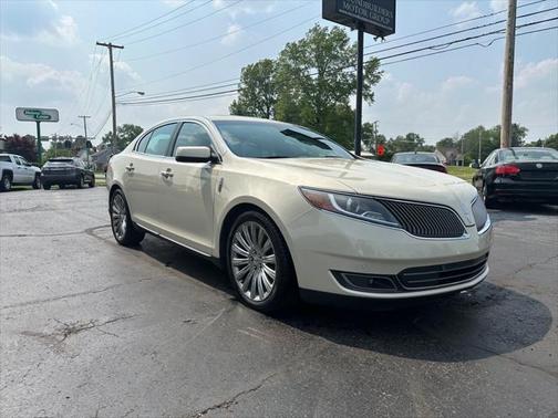2014 Lincoln MKS Base