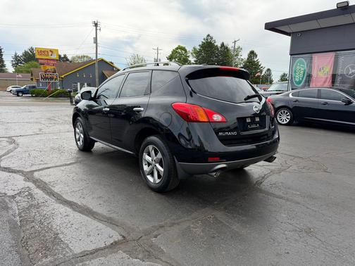 BLACK 2010 Nissan Murano SL