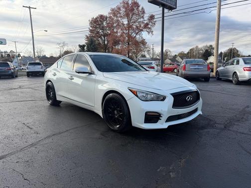 2016 INFINITI Q50 3.0T Premium