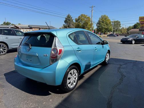 2013 Toyota Prius c One