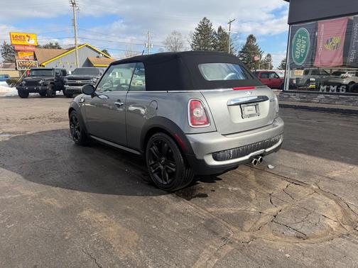 2010 MINI Cooper S Base