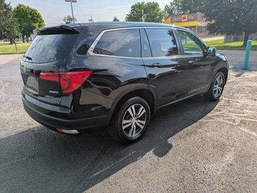 BLACK 2017 Honda Pilot EX-L