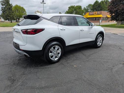 WHITE 2020 Chevrolet Blazer 1LT