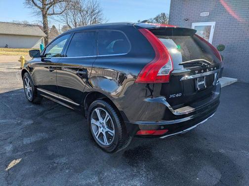 2015 Volvo XC60 T6 Platinum