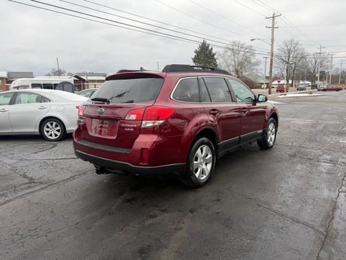2011 Subaru Outback 3.6 R Limited