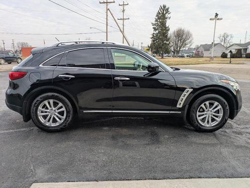 2009 INFINITI FX35 Base