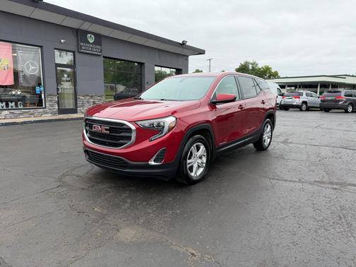 RED 2018 GMC Terrain SLE