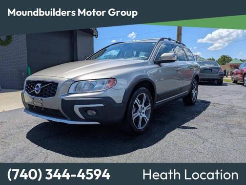 Seashell Metallic 2015 Volvo XC70 T6 Premier Plus