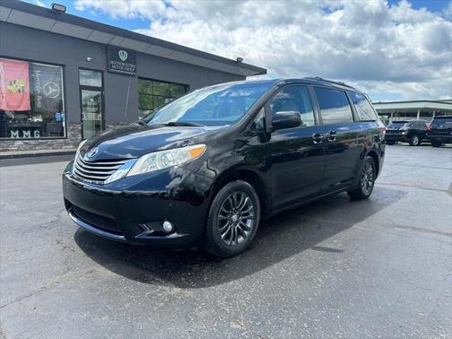 2013 Toyota Sienna XLE