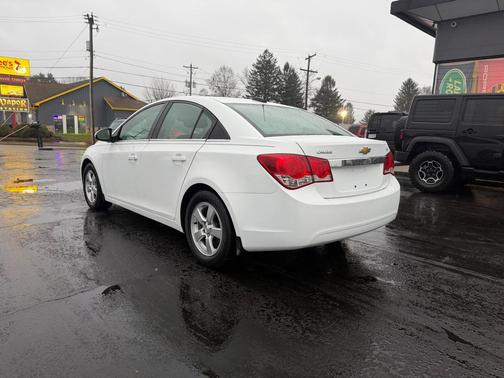 2015 Chevrolet Cruze 1LT