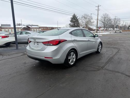 2016 Hyundai ELANTRA Value Edition