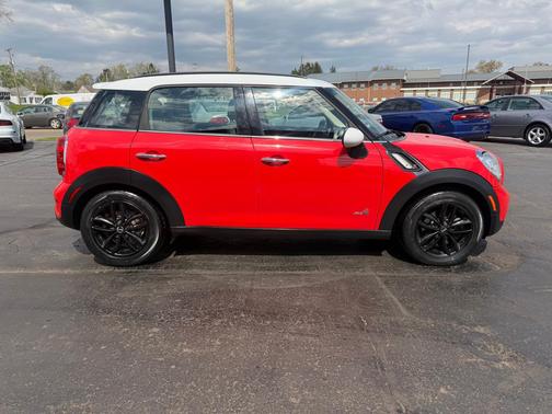 2012 MINI Cooper S Countryman Base