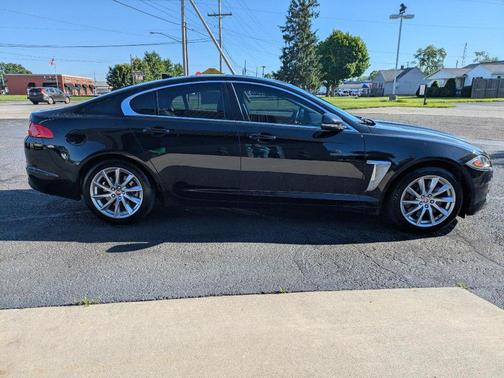 BLACK 2015 Jaguar XF 2.0T Premium