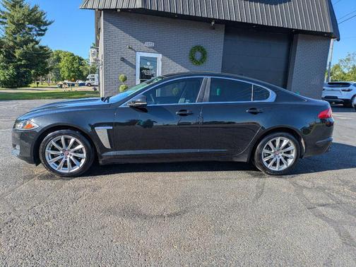 BLACK 2015 Jaguar XF 2.0T Premium