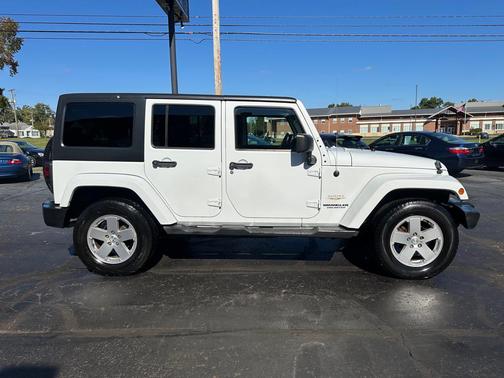 2011 Jeep Wrangler Unlimited Sahara