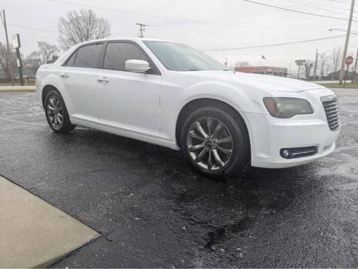 2014 Chrysler 300 S