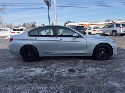 2017 BMW 320 i