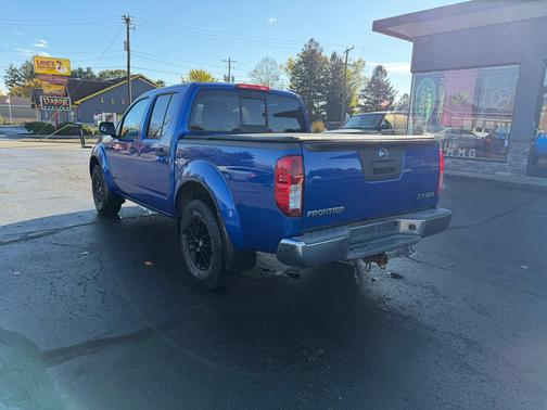 2015 Nissan Frontier SV