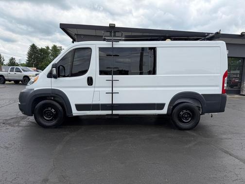 Bright White Clearcoat 2017 RAM ProMaster 1500 Low Roof