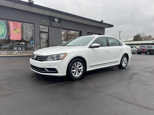 2016 Volkswagen Passat 1.8T S