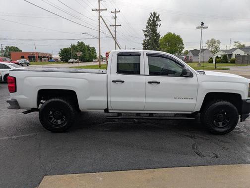 WHITE 2018 Chevrolet Silverado 1500 WT
